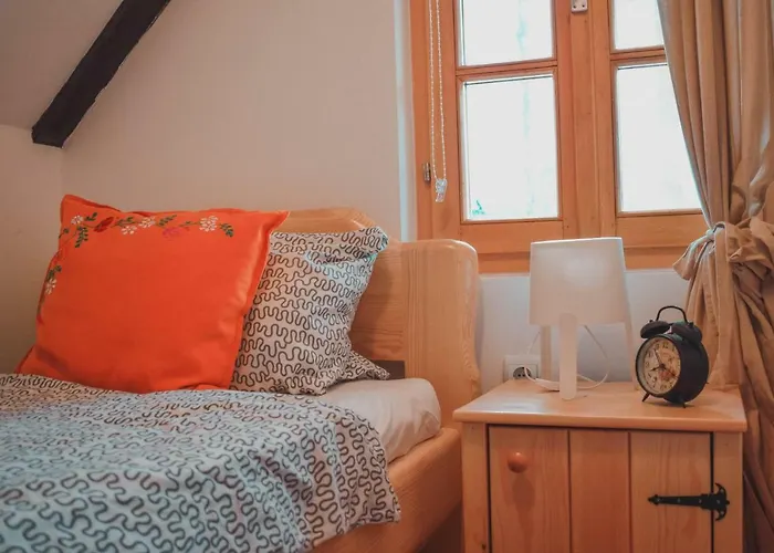 Sobe Na Vinskoj Cesti Zmajevac